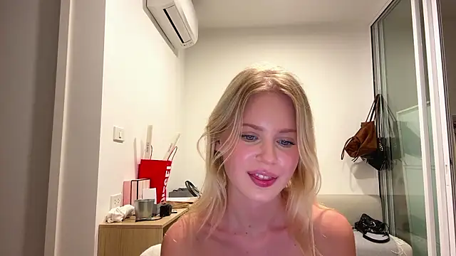 Slay_Swag's cam snapshot