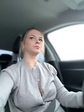 Love_Bri's cam snapshot