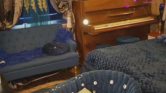 VanessaDoyle's cam snapshot