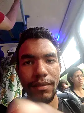 Reynold2608 live sex cam