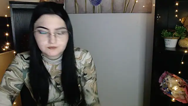 TurnMe_On's cam snapshot