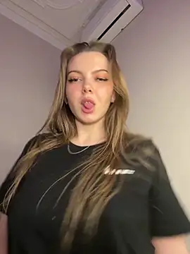 SinCityDoll live sex cam