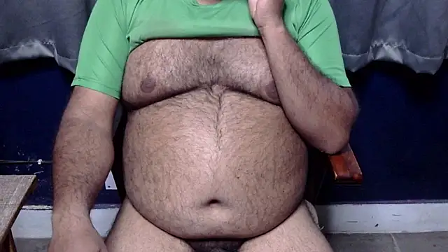 hairysubcub_70 live sex cam