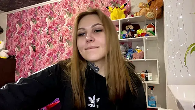 TraciBallena's cam snapshot