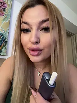AllysonK live sex cam