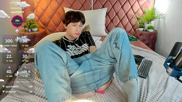 _YummyTony_ live sex cam