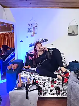 keila_j live sex cam