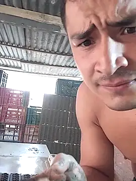 hoteder live sex cam