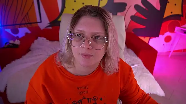 CoolTatis's cam snapshot