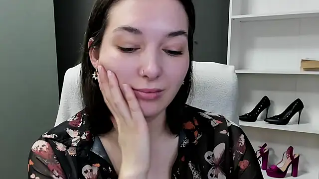 Meagn_Extasy's cam snapshot