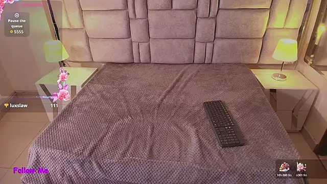 _Emily_rosee_'s cam snapshot