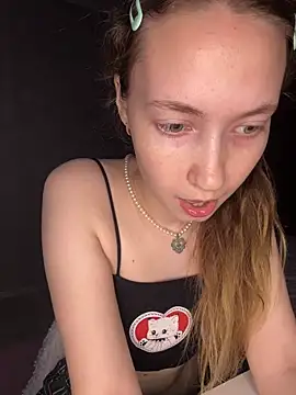 Holy_Poly's cam snapshot