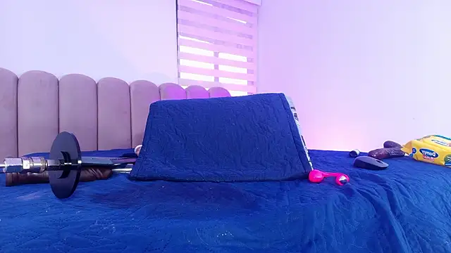 ashly_mr's cam snapshot