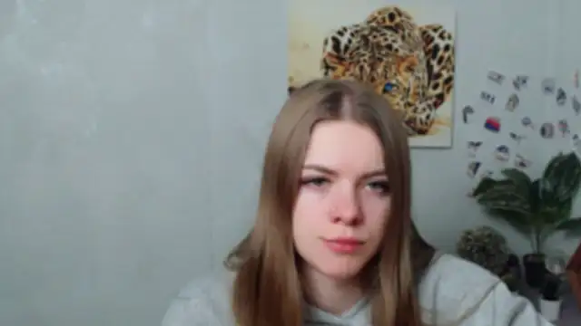 AliceFlirtt_'s cam snapshot