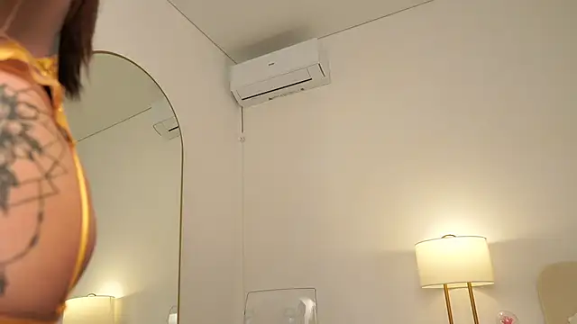 Peopleneedlove144's cam snapshot