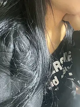 Mina048's cam snapshot