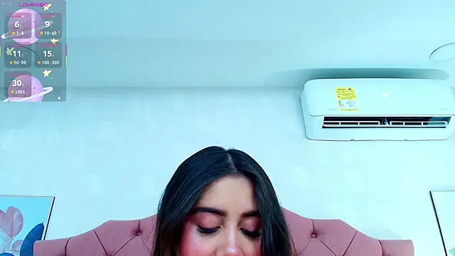 ThyaraJhons's cam snapshot