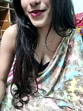 Yours-Zeenat's cam snapshot