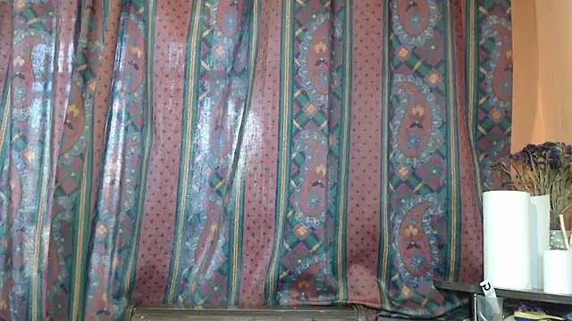 Foxy_Kate3333's cam snapshot