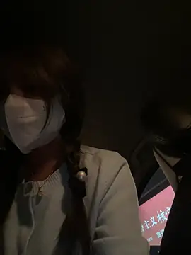 mi-ki1314 live sex cam