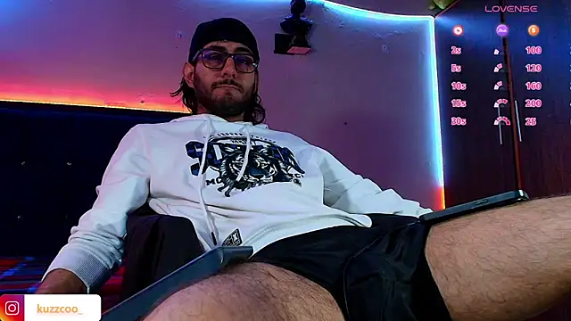 kuzzcoo's cam snapshot