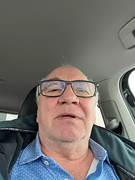 biggandybig's cam snapshot