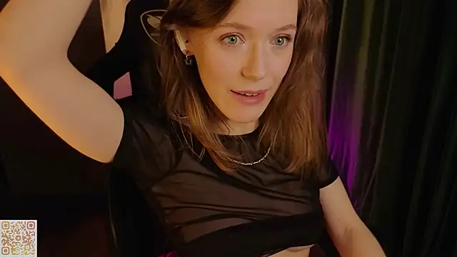 emmasday's cam snapshot