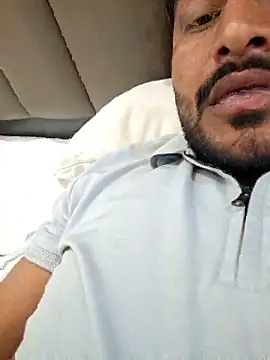 hot---boy1's cam snapshot