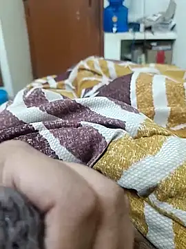 wrong_man25's cam snapshot