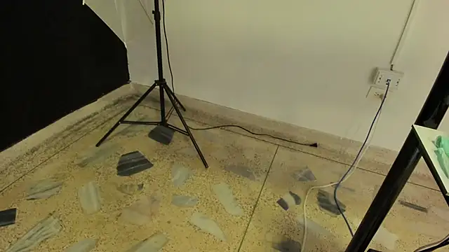 EvaaCooper's cam snapshot