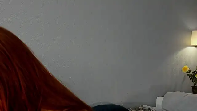 EthalCarlsqq's cam snapshot