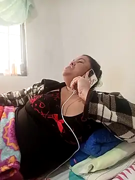 yaneth_'s cam snapshot