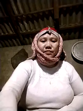 Linhcutex's cam snapshot