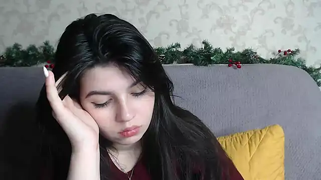 KisaModel's cam snapshot