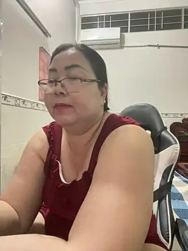 Alinat_'s cam snapshot