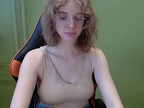 juicyPenny's cam snapshot