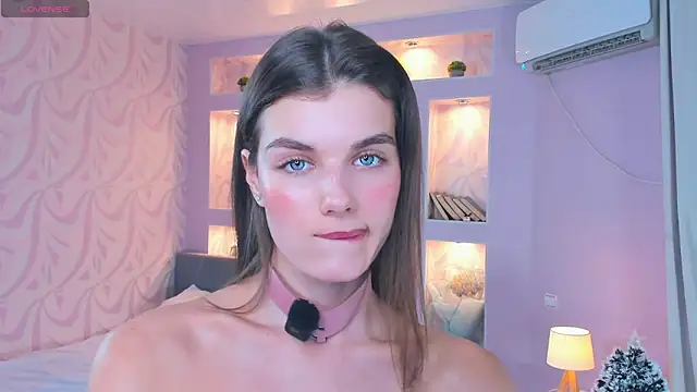 FloraDobb's cam snapshot