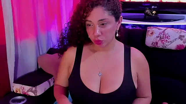 ana_sweet2's cam snapshot