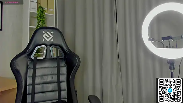 Betty_Andrews's cam snapshot