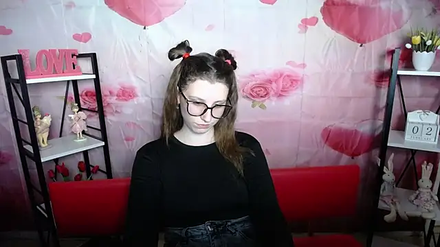 LilianaShine's cam snapshot