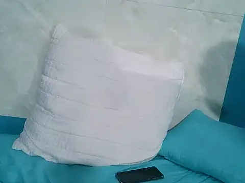 SweetHotPussy_99's cam snapshot