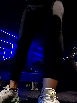 Izabella_Bella live sex cam