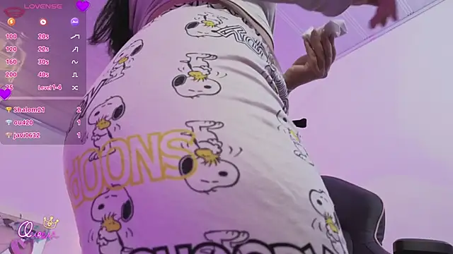 ZURY_TAY's cam snapshot