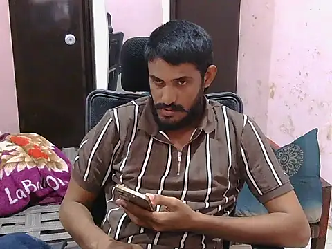 HotXKrish's cam snapshot