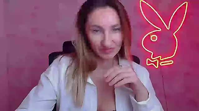 Diana_Sweeet_'s cam snapshot