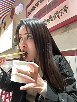 qingqing-ss's cam snapshot