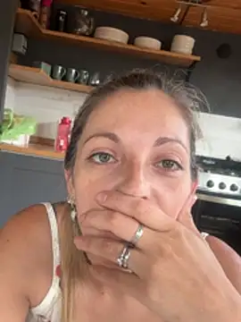 julietacollins11's cam snapshot