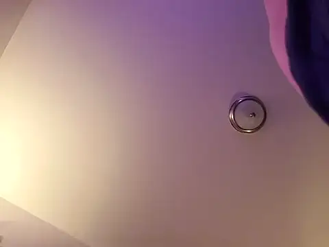 eldone82's cam snapshot