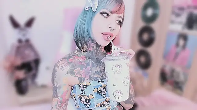 NikkiRamone's cam snapshot