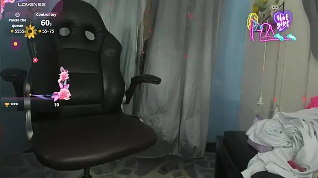 Falak-Yasin's cam snapshot